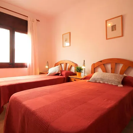 Centrico En Roses, A 300m De La Playa, Con Terraza Solarium Y Wifi. - Es-228-97 *